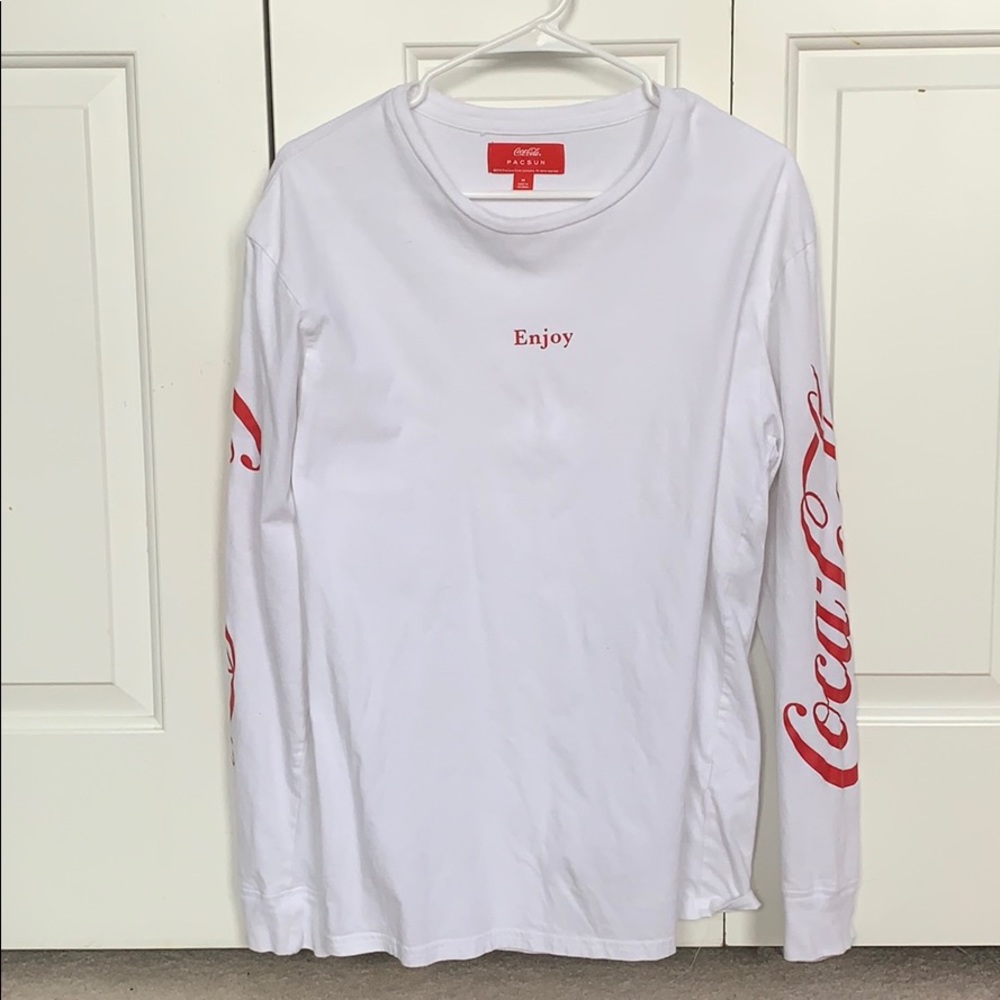 Men’s PACSUN x Coca-cola “Enjoy” Long Sleeve Tee